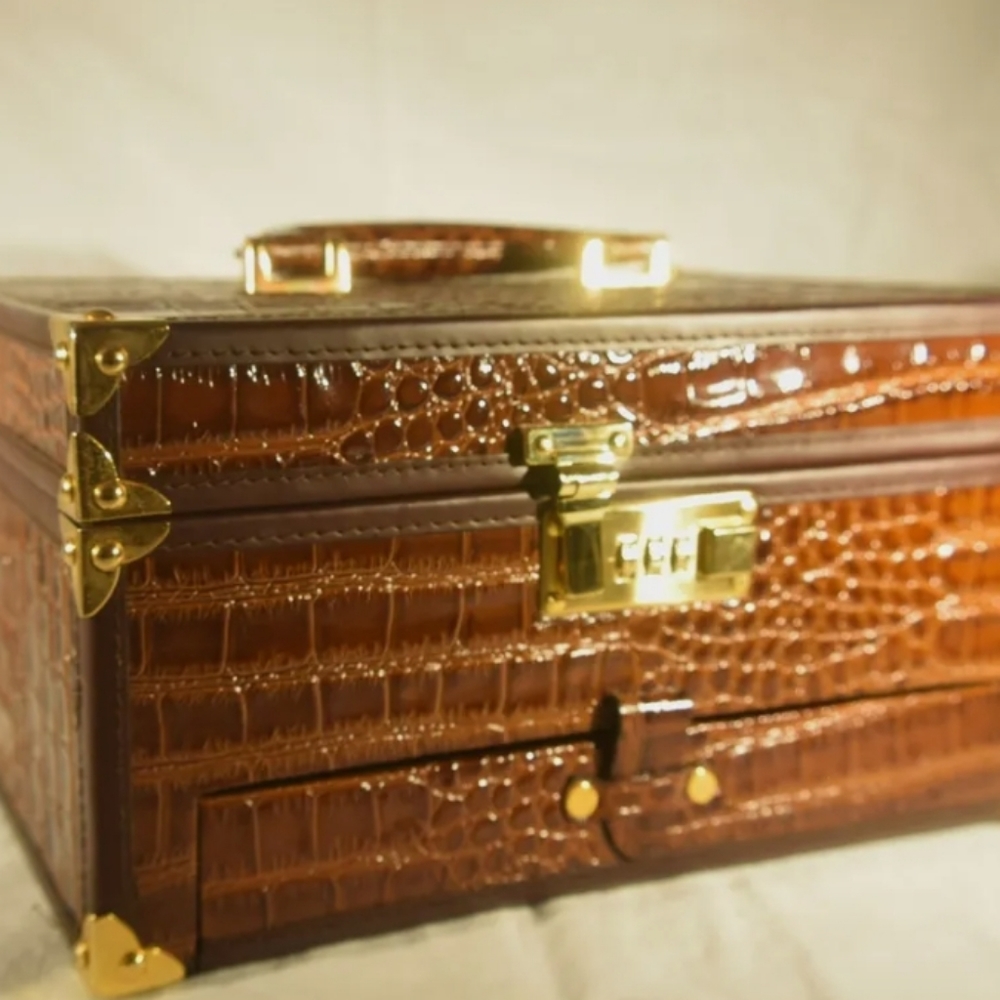 Faux Alligator Combination Lock Jewelry Travel Case 11.5" x 8.5" x 6"
